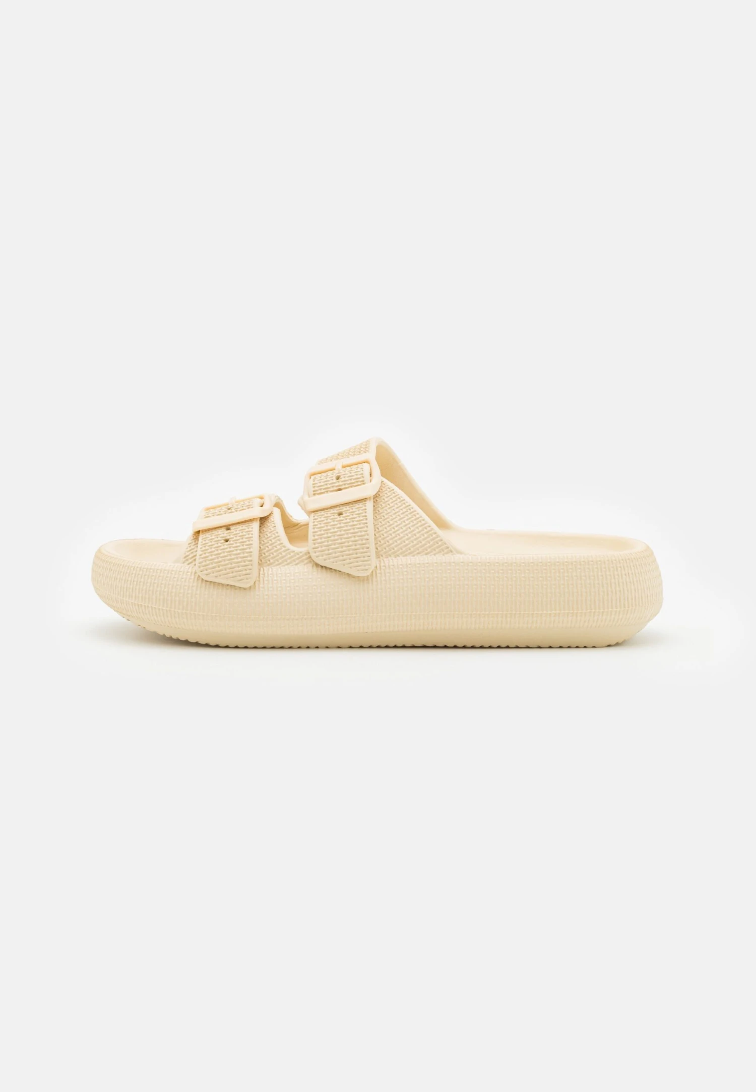 Badslippers - Off White